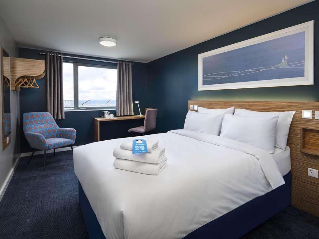 Travelodge Edinburgh Airport Ratho Station Hotel, Edinburgh